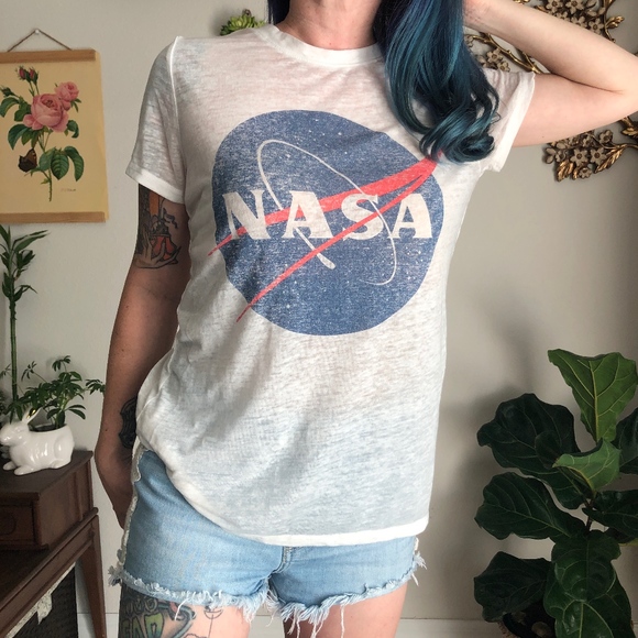 Awake Tops - Vintage NASA Graphic Tee